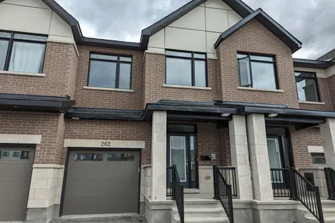 262 Darjeeling Avenue, ON K2J 6Z1