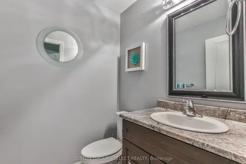 1884 Frederick Crescent, ON N5W 0A5