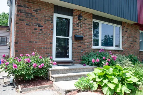 28 PARKVIEW Heights, ON N5H 2J8