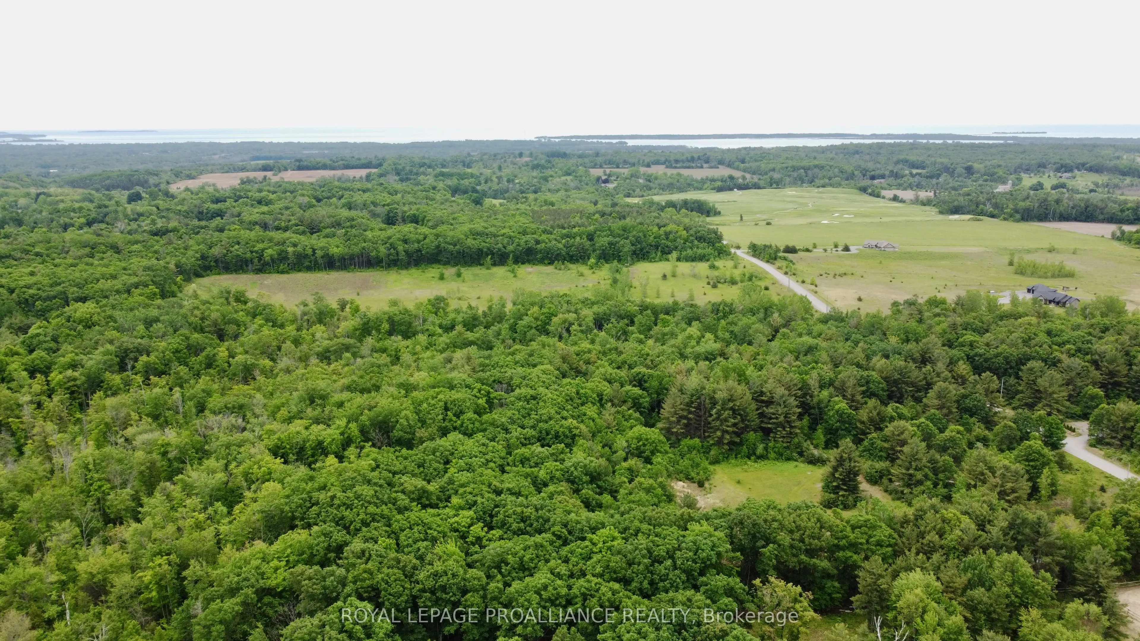 207 Middle Ridge Road, ON K0K 1H0