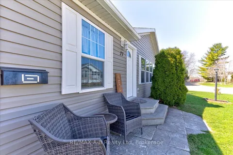 25 Thames Road, ON N4X 1C4