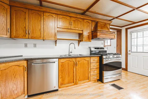 168 Britannia Avenue, ON L8H 1X5