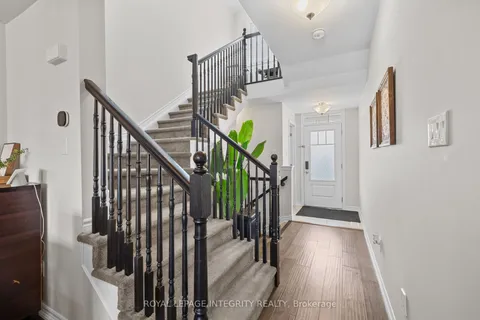 568 Cope Drive, ON K2V 0N8