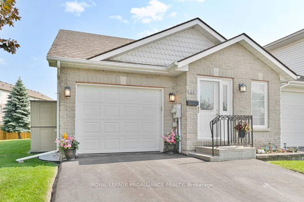 31 Alder Court, ON K8P 5L5
