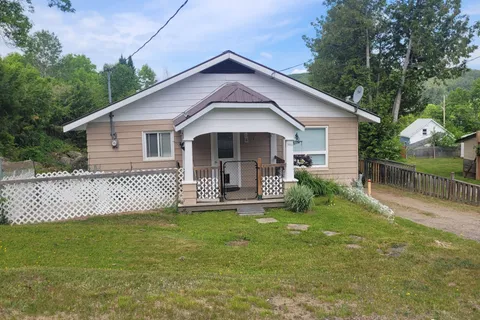 550 DIVISION Street, ON P0H 1V0