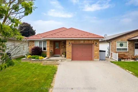 8 Shannon Street, ON N3T 6L1