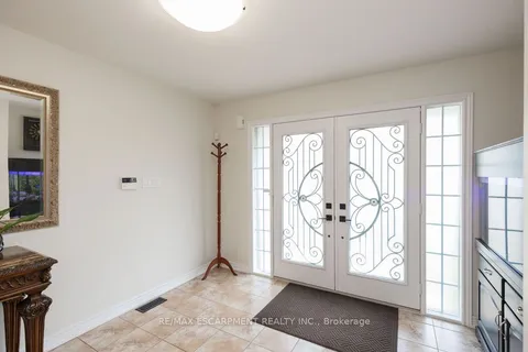 160 Wills Crescent, ON L0R 1C0