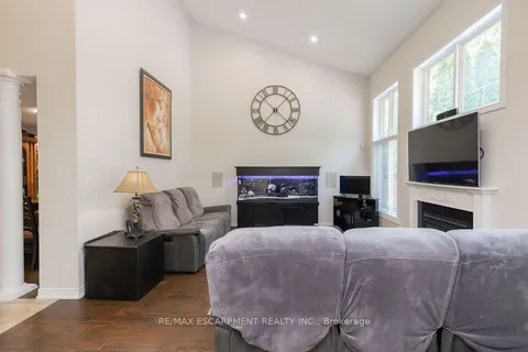 160 Wills Crescent, ON L0R 1C0