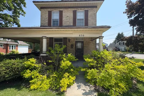 830 Yonge Street, ON N0G 2V0