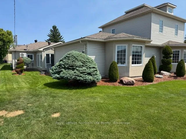 218 Nipissing Street, ON P2B 1K3