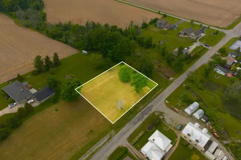 24 Lighthouse Parts 1,2 & 3 Drive, ON N1A 2W6