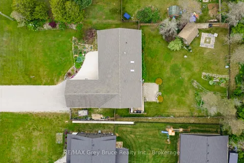 236 Bruce Street, ON N0H 2T0