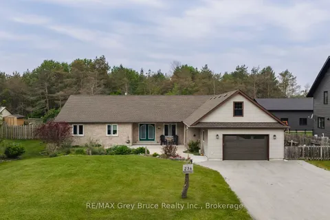 236 Bruce Street, ON N0H 2T0