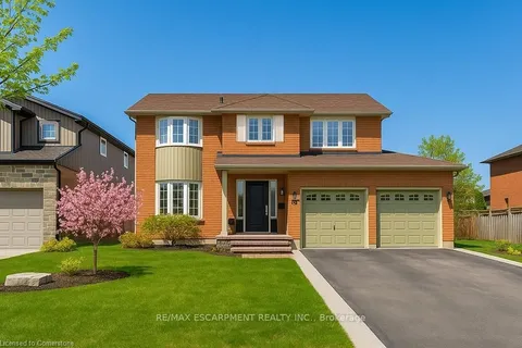 221 Homebrook Drive, ON L9B 2J6