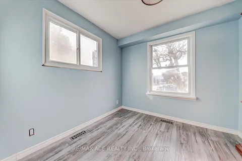 60 Pochon Avenue, ON L1A 2X9