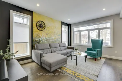 146 Victoria Street, ON N6A 2B7