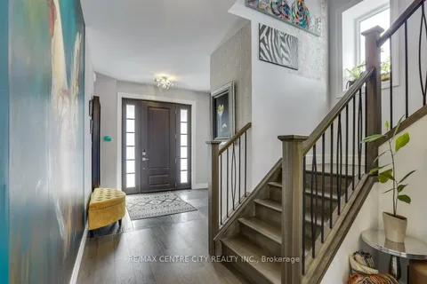 146 Victoria Street, ON N6A 2B7
