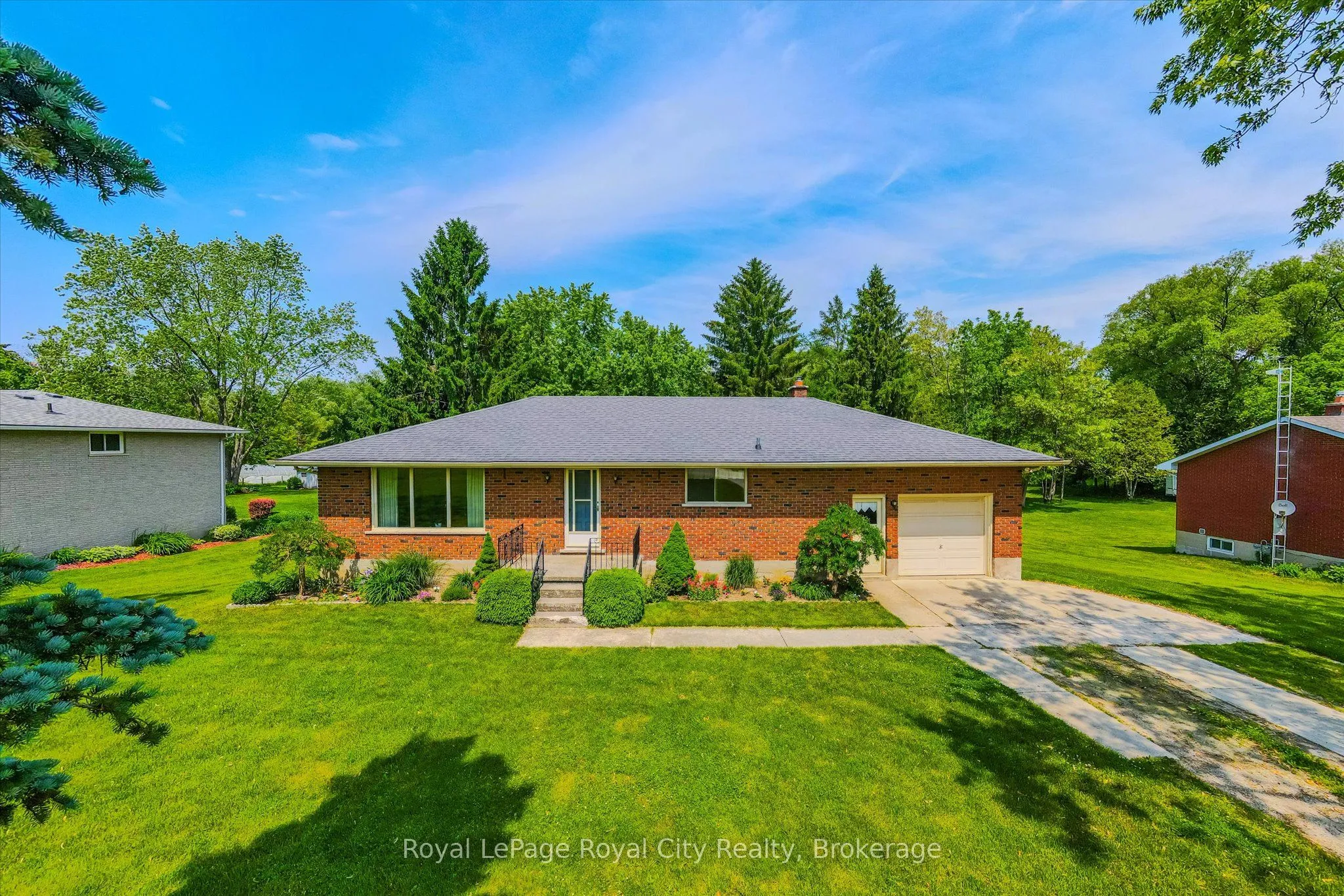 7298 Wellington Rd 30 N/A, ON N1H 6J2
