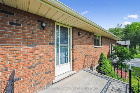 7298 Wellington Rd 30 N/A, ON N1H 6J2