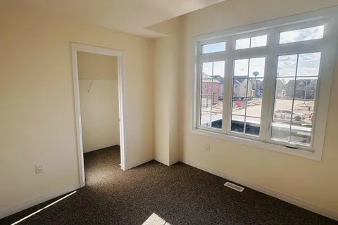 137 Dingman Street, ON N0G 1A0