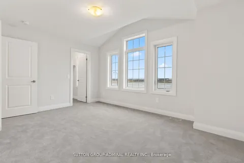 32 Mckay Avenue, ON K9V 0R2