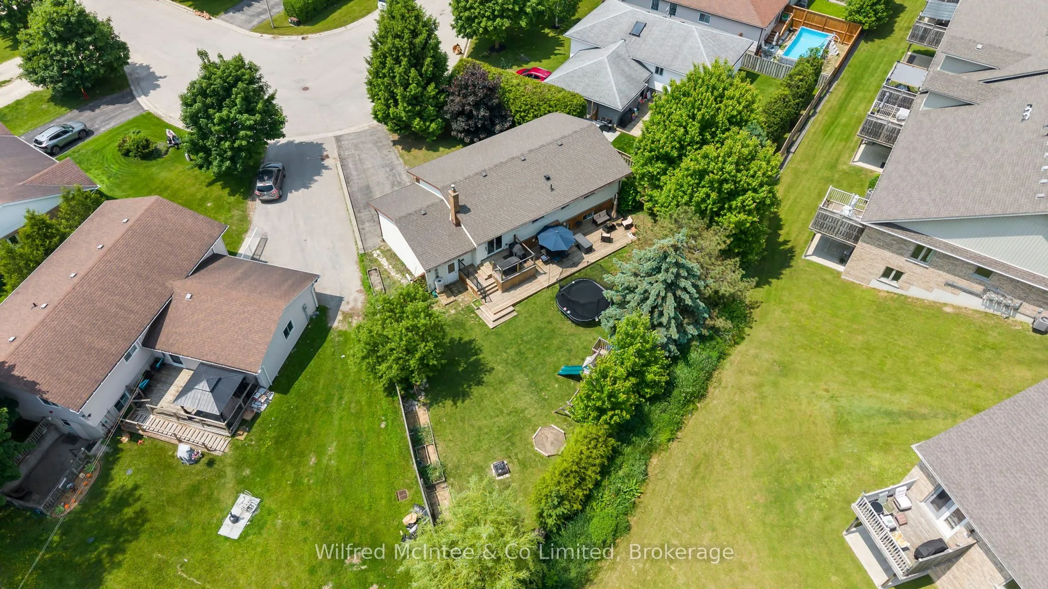 146 MELISSA Crescent, ON N0G 2L3