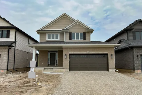 39 Hemlock Crescent, ON N5H 0C1