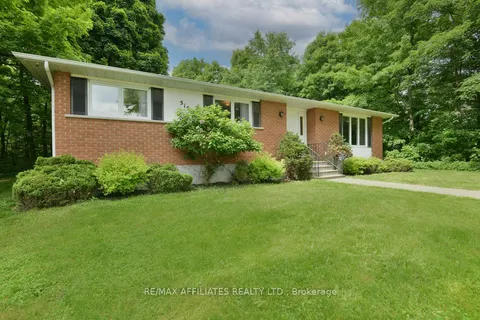 515 Bridge Street, ON K7C 3J3