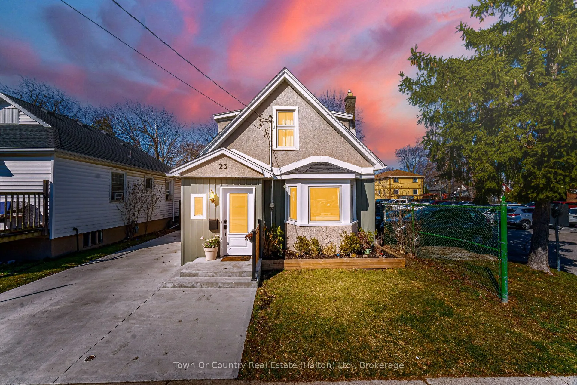 23 Prince Street, ON L2R 3X6