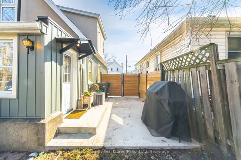 23 Prince Street, ON L2R 3X6