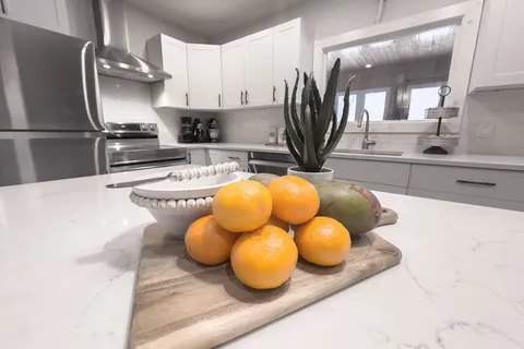 1170 English Circle, ON K0M 1R0