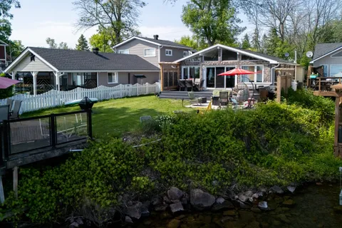 35 Sturtivans Lane, ON K7G 2V4