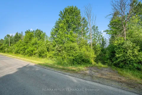 0 4TH Concession, ON K0E 1T0