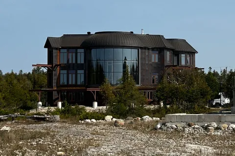 794 Dorcas Bay Road, ON N0H 2R0