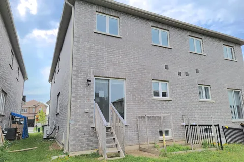 151 Seeley Avenue, ON N0C 1B0