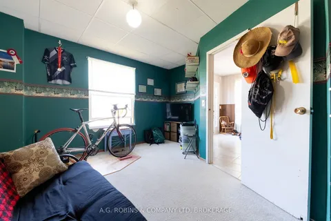 52 Charles Street, ON L3K 3R4