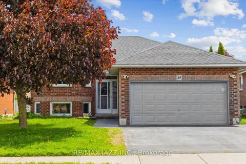 39 McGibbon Boulevard, ON K9V 6G4