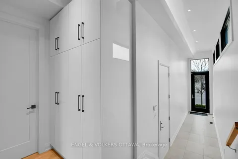 101 Wurtemburg Street, ON K1N 8L9