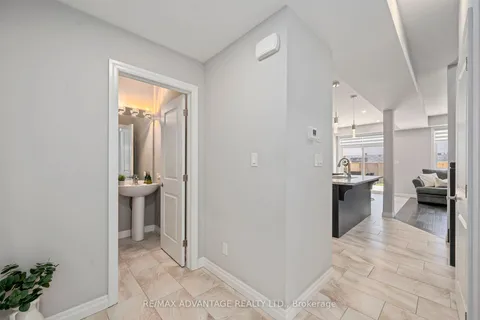 587 Freeport Street, ON N6G 5B1