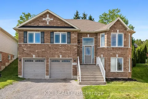 574 Clancy Crescent, ON K9K 2S2