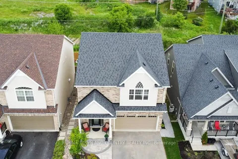 10 Silverbrook Avenue, ON K9V 0L9
