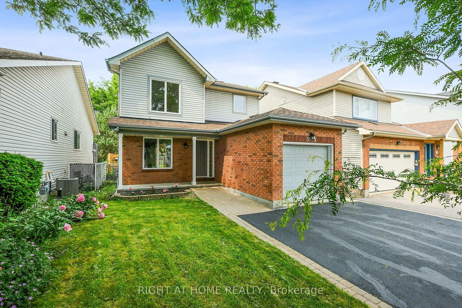 5119 LERNER Way, ON K1J 1B3