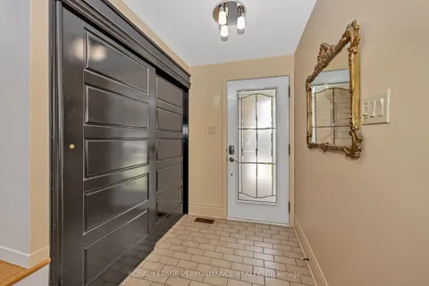 1756 Windflower Way, Orleans - Convent Glen and Area, ON K1C 5Y5