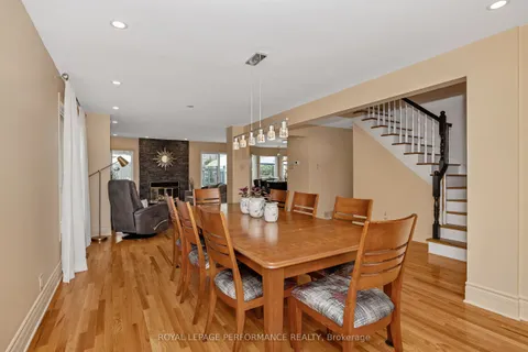 1756 Windflower Way, Orleans - Convent Glen and Area, ON K1C 5Y5