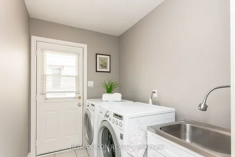 18 Sandpiper Drive, ON N1C 1E2