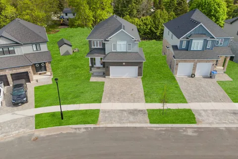 101 Basil Crescent, ON N0M 2A0