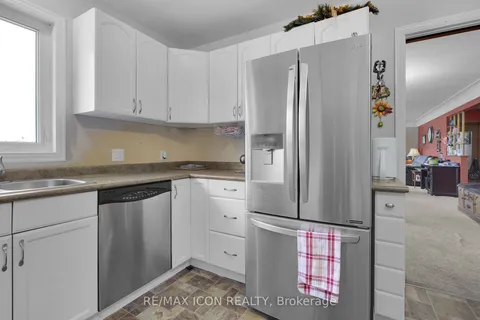 103 Brock Street, ON N4G 2A1