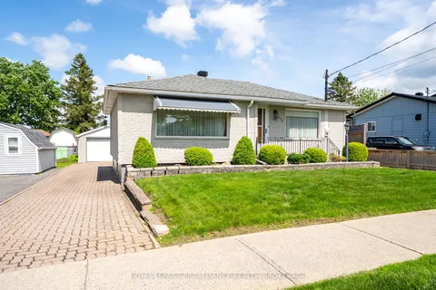 224 Danis Avenue, ON K6H 5E7