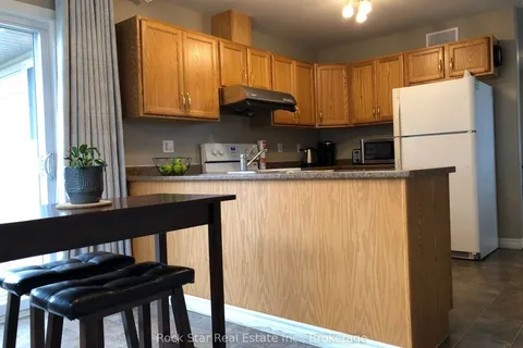 12 Follwell Crescent, ON K8N 5Z5