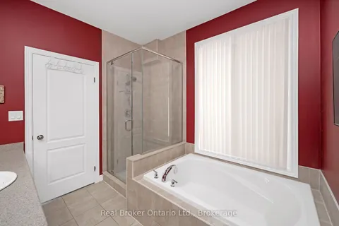 11 Sidare Court, ON L3M 4E8